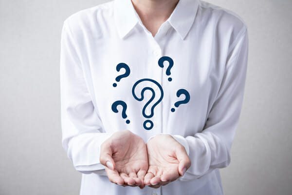 母乳を吸っているのに、出ていないです！母乳を増やすには頻回授乳をするようにいわれましたが、吸わせる意味はあるの？